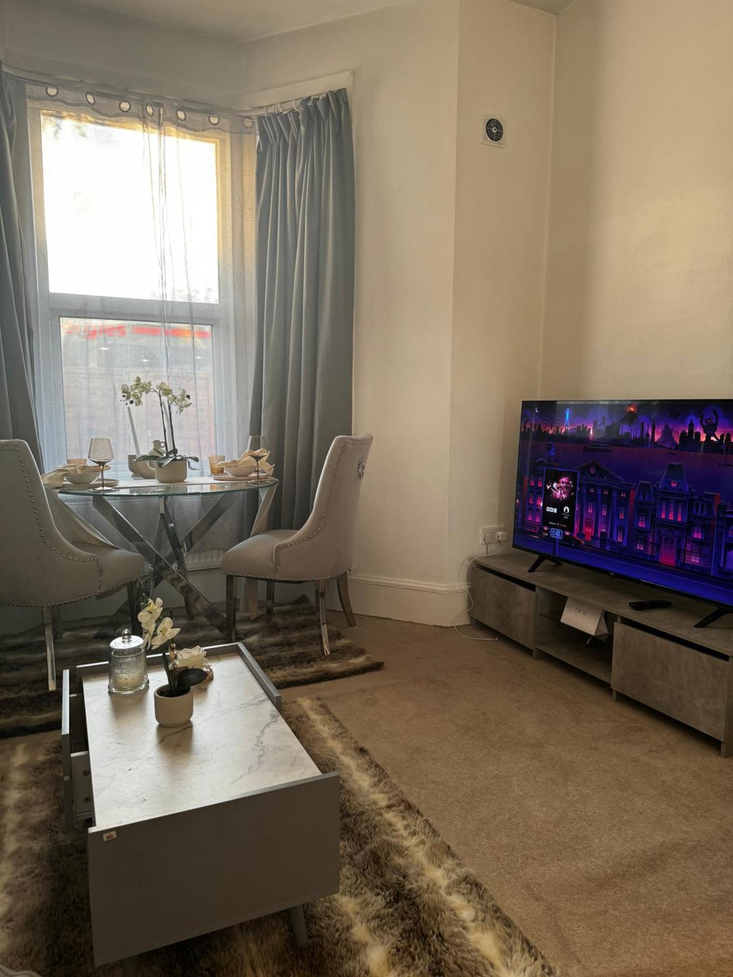 Entire 1bed Stratford Westfield * Londres